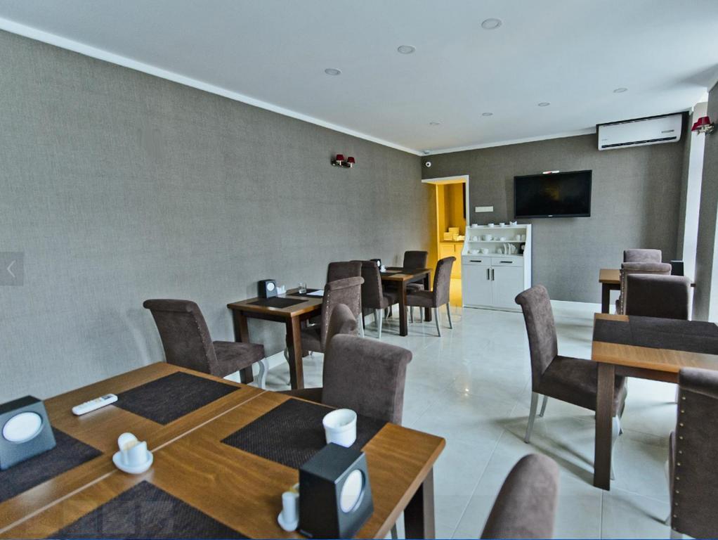 Sea Towers 2 Room Apartment Batumi Exterior photo